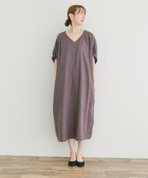 ITEMS URBANRESEARCH（アイテムズ アーバンリサーチ）の「リネンレーヨンドルマンワンピース（ワンピース・レディース・ブラウン/ライトベージュ/ブラウン系その他・FREE）」の16枚目の写真