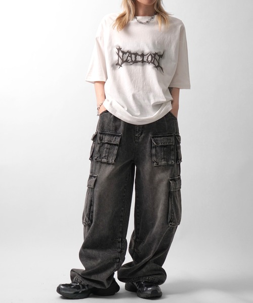 ILL'S（イルズ）の「ボックスシルエット グランジ風 Y2Kモチーフ 韓国風 バックプリント メンズ レディース（Tシャツ/カットソー・メンズ・グレー系/ブラック系その他/ホワイト系その他/ブラック/チャコールグレー/ホワイト・L/M）」の15枚目の写真