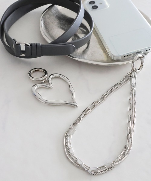 LEPSIM（レプシィム）の「マルチWAYロングストラップ　328052（スマホグッズ・レディース・チャコールグレー/ブラック・ONE SIZE）」の2枚目の写真