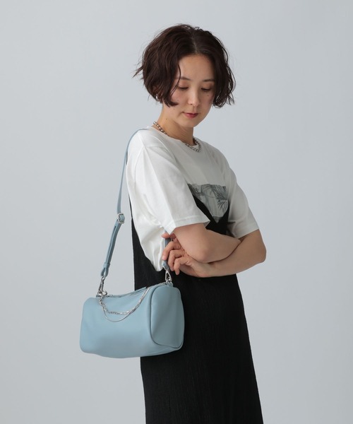 LEPSIM（レプシィム）の「マルチWAYロングストラップ　328052（スマホグッズ・レディース・チャコールグレー/ブラック・ONE SIZE）」の3枚目の写真