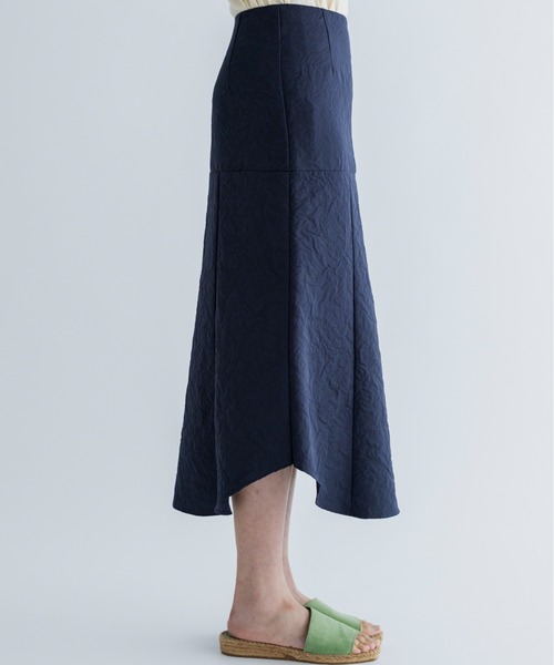 MEYAME(メヤメ)の「MEYAME/メヤメ フローラルビューティフルスカート FLORAL BEAUTIFUL SKIRT(スカート・レディース・ネイビー/ベージュ・0/1)」の7枚目の写真