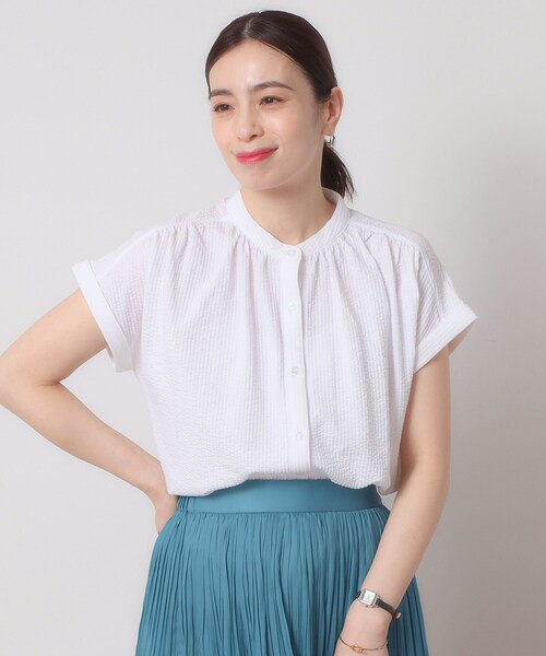 ITS'DEMO（イッツデモ）の「【洗濯機OK／洗濯後しわになりにくい】カットサッカー前開きプルオーバー（シャツ/ブラウス・レディース・ネイビー/ベージュ/オフホワイト/サックスブルー・00）」の2枚目の写真