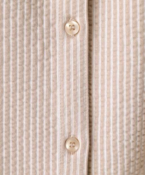 ITS'DEMO（イッツデモ）の「【洗濯機OK／洗濯後しわになりにくい】カットサッカー前開きプルオーバー（シャツ/ブラウス・レディース・ネイビー/ベージュ/オフホワイト/サックスブルー・00）」の19枚目の写真