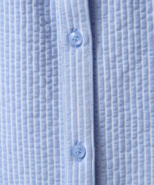 ITS'DEMO（イッツデモ）の「【洗濯機OK／洗濯後しわになりにくい】カットサッカー前開きプルオーバー（シャツ/ブラウス・レディース・ネイビー/ベージュ/オフホワイト/サックスブルー・00）」の15枚目の写真