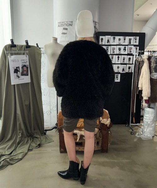 SHAGGIE（シャギー）の「【ViVi掲載】プードルボアダブルテーラードジャケット（テーラードジャケット・レディース・ブラック/ピンク/ベージュ・FREE）」の8枚目の写真