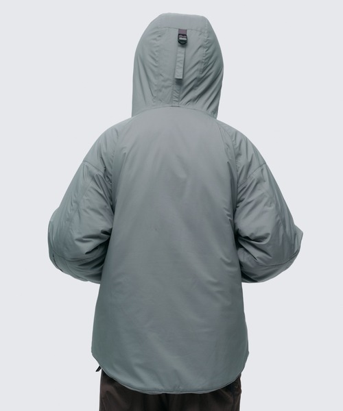 WILD THINGS（ワイルドシングス）の「デナリジャケット│DENALI JACKET（ダウンジャケット/コート・メンズ・ライトグレー/ブラック・S/M/L/XL）」の15枚目の写真