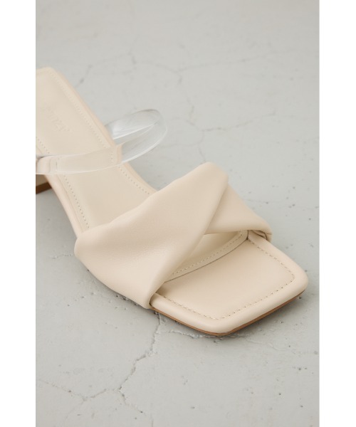 AZUL by moussy(アズールバイマウジー)の「ツイストベルトサンダル(サンダル・レディース・アイボリー/ブラック・SMALL/MEDIUM/LARGE)」の9枚目の写真