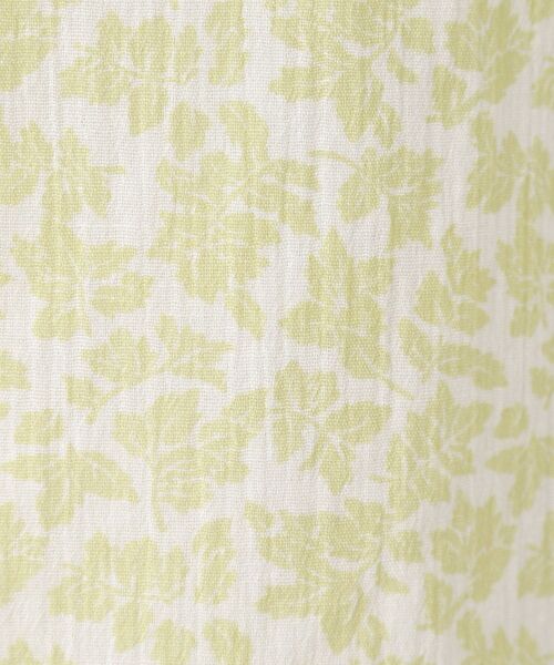 LAURA ASHLEY(ローラアシュレイ)の「【コットン100%/洗える/同柄アイテムあり】ハーゲート リーブス柄 ボウタイワンピース(ワンピース・レディース・ライトイエロー系1/ブラウン系1・38/40)」の6枚目の写真