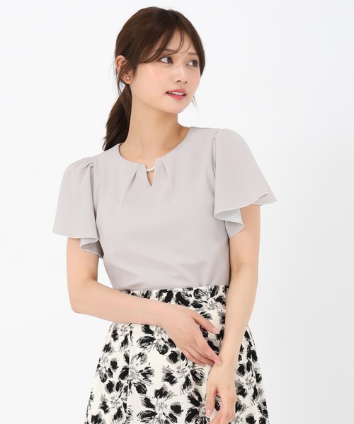 MISCH MASCH(ミッシュマッシュ)の「2025新作 パールフレア袖カットブラウス(シャツ/ブラウス・レディース・ピンク/ホワイト/ブラック/グレー・フリ-)」の8枚目の写真