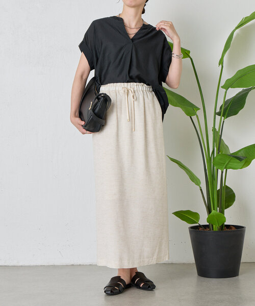 Jena espace merveilleux（ジェナ　エスパスメルヴェイユ）の「【スッキリ半袖シャツ】フロントタックシアーブラウス（シャツ/ブラウス・レディース・グレー/ブラック/グリーン・FREE）」の4枚目の写真