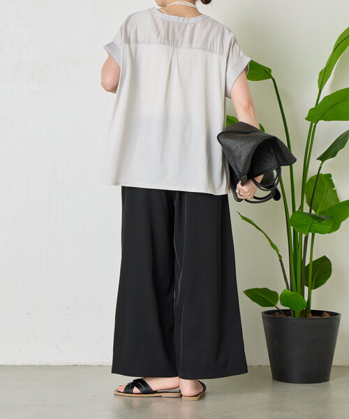 Jena espace merveilleux（ジェナ　エスパスメルヴェイユ）の「【スッキリ半袖シャツ】フロントタックシアーブラウス（シャツ/ブラウス・レディース・グレー/ブラック/グリーン・FREE）」の15枚目の写真