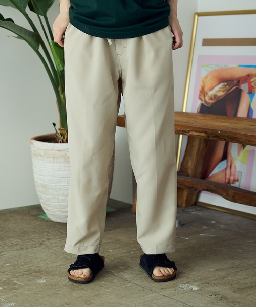 Lee(リー)の「Lee/リー BELTED EASY PANTS イージーパンツ ベルトリボン センタープレス テーパード スラックス(スラックス・メンズ・グレー/ライトグリーン/ブラック・M/L)」の4枚目の写真