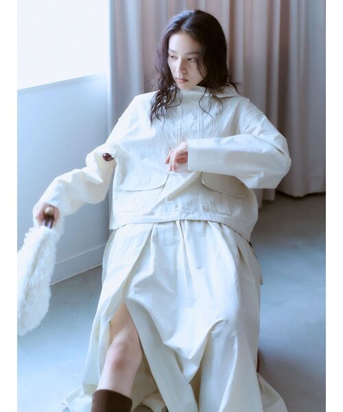 Ungrid（アングリッド）の「フードデザインルーズトップス（パーカー・レディース・ブルー/オフホワイト/ブラック・FREE）」の4枚目の写真