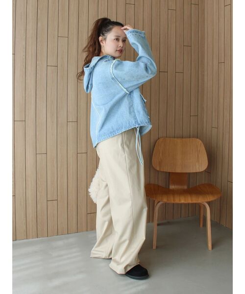 Ungrid（アングリッド）の「フードデザインルーズトップス（パーカー・レディース・ブルー/オフホワイト/ブラック・FREE）」の18枚目の写真