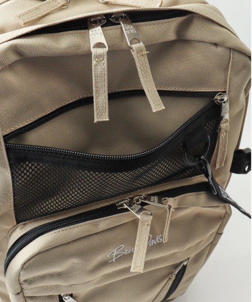 BEN DAVIS(ベンデイビス)の「BEN DAVIS ベンデイビス LARGE DAYPACK(バックパック/リュック・レディース・ライトベージュ/ブラック×パープル/ブラック×ホワイト/ブラック×レッド・FREE)」の11枚目の写真