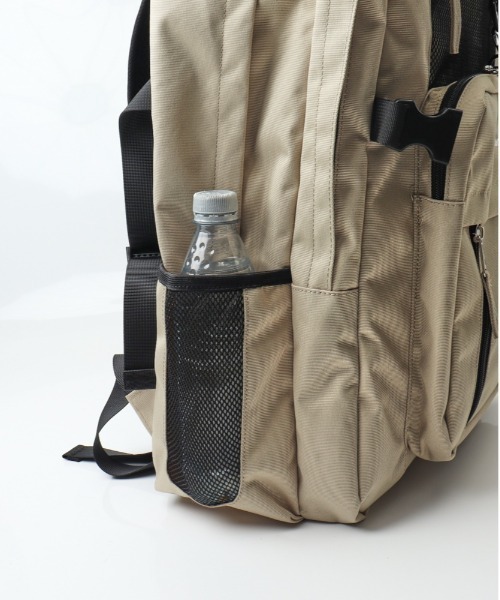 BEN DAVIS(ベンデイビス)の「BEN DAVIS ベンデイビス LARGE DAYPACK(バックパック/リュック・レディース・ライトベージュ/ブラック×パープル/ブラック×ホワイト/ブラック×レッド・FREE)」の14枚目の写真