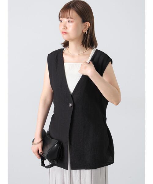 Lugnoncure（ルノンキュール）の「ベルト付き麻調ジレ（ベスト・レディース・オフホワイト/ブラウン/ブラック・F）」の14枚目の写真