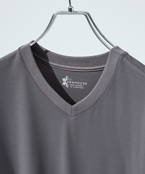 ABAHOUSE(アバハウス)の「【接触冷感/WEB限定】フリーザー VネックTシャツ /アイスピケ ストレッチ(Tシャツ/カットソー・メンズ・チャコールグレー/ブラック/ホワイト/ライトグレー・44/46/48/50)」の3枚目の写真