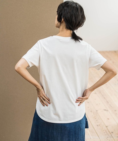 MAYSON GREY(メイソングレイ)の「ブラシ刺繍ロゴTシャツ≪手洗い可能≫(Tシャツ/カットソー・レディース・ブラック/レッド/オフホワイト・M)」の15枚目の写真
