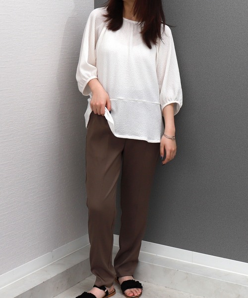 libelle more（リベル モア）の「〈洗える〉ふくれジャガードペプラムトップス（Tシャツ/カットソー・レディース・アイボリー/ライトグリーン/ブラック・M）」の4枚目の写真