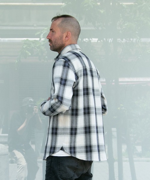 TMT(ティーエムティー)の「STREET CHECK SHIRTS(シャツ/ブラウス・メンズ・ブラック/ベージュ/ホワイト・MEDIUM/X-LARGE/LARGE)」の5枚目の写真