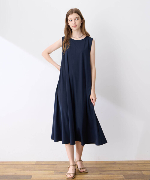 HERMES 入手困難 2022秋冬 朝の散歩 bleu smalt 34 ワンピース HERMES 入手困難 2022秋冬 朝の散歩 bleu smalt 34 ワンピース