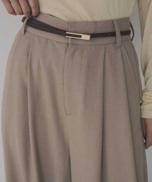 hellam（へラム）の「スクエアバックルベルト（ベルト・レディース・ブラウン/ブラック×ゴールド/ブラック×シルバー・FREE）」の3枚目の写真