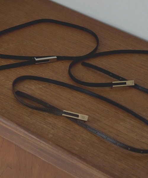 hellam（へラム）の「スクエアバックルベルト（ベルト・レディース・ブラウン/ブラック×ゴールド/ブラック×シルバー・FREE）」の6枚目の写真