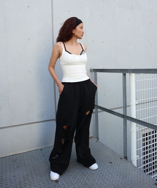 FIG&VIPER（フィグアンドバイパー）の「カップ付チェックレイヤードキャミ（キャミソール・レディース・グレー/レッド/ホワイト・FREE）」の18枚目の写真