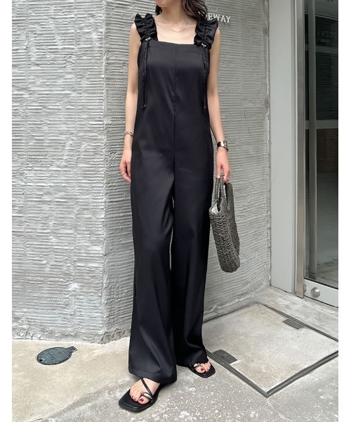 リネンサロペット　黒　かぐれ　オールインワン・つなぎ かぐれ（カグレ）の「リネンオールインワン（サロペット