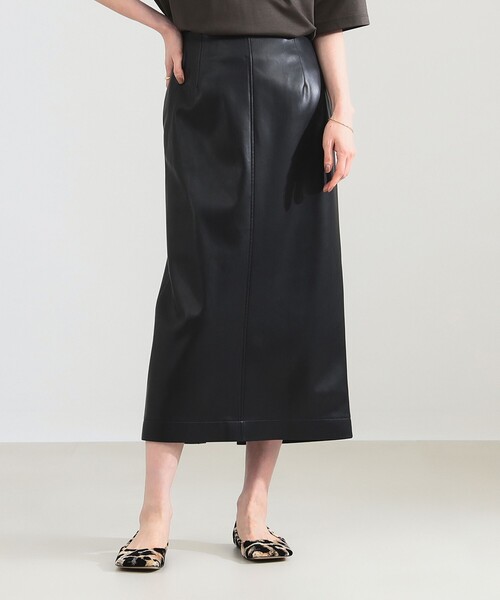 ビームスの百名品】フェイクレザー セミタイトスカート（スカート