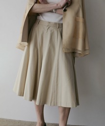 FLARED HALF PANTS