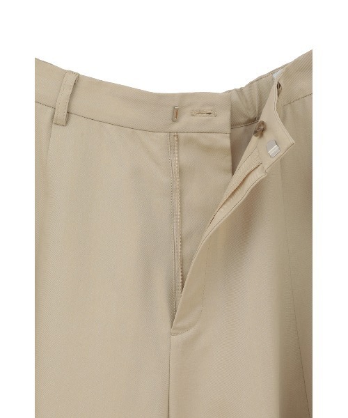 MANOF(マノフ)の「FLARED HALF PANTS(その他パンツ・レディース・ベージュ/ブラック・S/M)」の21枚目の写真