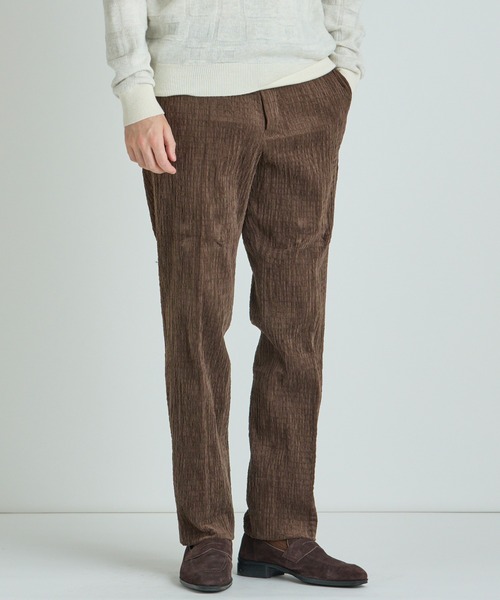 MEN'S BIGI(メンズビギ)の「シャーリングコーデュロイパンツ<ストレッチ>(その他パンツ・メンズ・ブラウン/ブラック・04/03/02/01)」の2枚目の写真