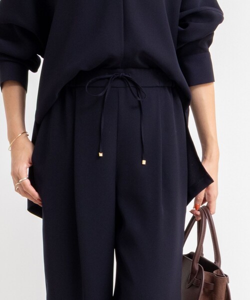 NOLLEY’S Sophi（ノーリーズソフィ）の「《セットアップ対応》ウォッシャブルダブルクロスサテンイージーワイドパンツ（その他パンツ・レディース・ブラウン/ブラック/キナリ/ネイビー・34/36/38/39）」の8枚目の写真