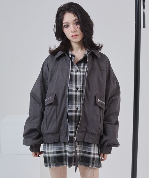 ENVYM(アンビー)の「ビックポケットスェードブルゾン(ブルゾン・レディース・グレー/ベージュ・FREE)」の18枚目の写真