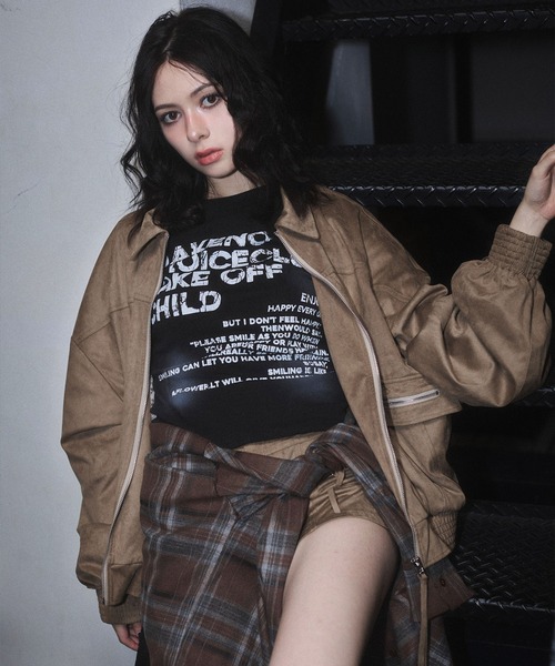 ENVYM(アンビー)の「ビックポケットスェードブルゾン(ブルゾン・レディース・グレー/ベージュ・FREE)」の7枚目の写真