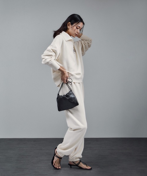SALON adam et rope'（サロン アダム エ ロペ）の「【WEB限定】ビンテージライクハーフジップスウェット［セットアップ対応］（スウェット・レディース・チャコールグレー/グレー/オフホワイト・FREE）」の18枚目の写真
