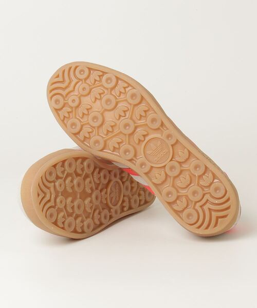 adidas（アディダス）の「アディダス ガゼル インドア / adidas Gazelle Indoor Shoes / アディダスオリジナルス adidas Originals（スニーカー・メンズ・ホワイト/ブラック・22.0cm/22.5cm/23.0cm/23.5cm/24.0cm/24.5cm/25.0cm/25.5cm/26.0cm/26.5cm/27.0cm/27.5cm/28.0cm/28.5cm/29.0cm）」の18枚目の写真