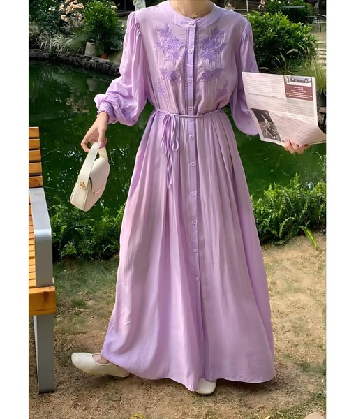 Aelina(エリナ)の「刺繍長袖ロングワンピース(ワンピース・レディース・ダークグリーン/ローズ/モカ/マスタード/ライトグリーン/オレンジ/ブラウン/ブラック/ベージュ/パープル・F)」の7枚目の写真