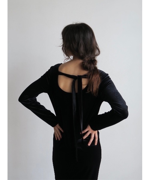 miies miim（ミーエスミーム）の「back ribbon velour dress（ドレス