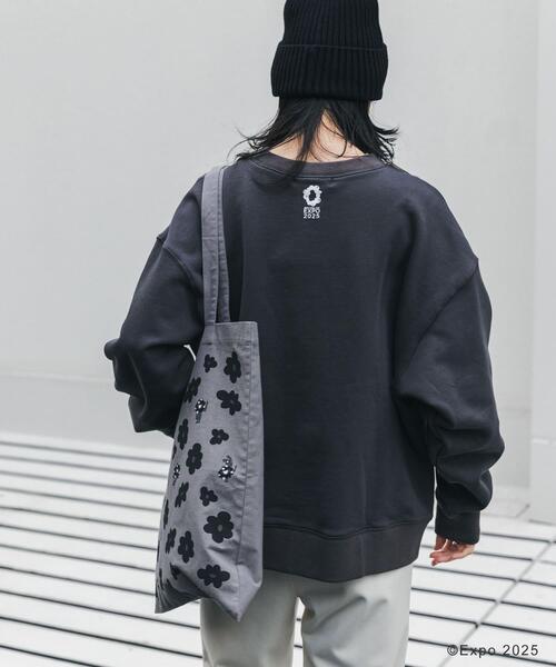 THE GOODLAND MARKET（ザグッドランドマーケット）の「EXPO2025 TOTE-FLOWER（トートバッグ・レディース・オフホワイト/グレー・ONE）」の5枚目の写真