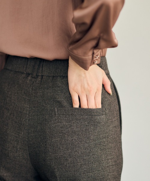 12Twelve Agenda(トゥエルブ アジェンダ)の「マシーンウォッシャブルテーパードパンツ(その他パンツ・レディース・ネイビー/ブラウン・M/S)」の8枚目の写真