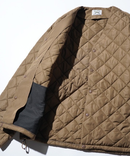 PENNEYS（ぺニーズ）の「PENNEY'S ぺニーズ / THE FOX STANDARD QUILT V CARDIGAN（ナイロンジャケット・メンズ・ブラック/グレー/ネイビー/ブラウン・LARGE/MEDIUM）」の9枚目の写真