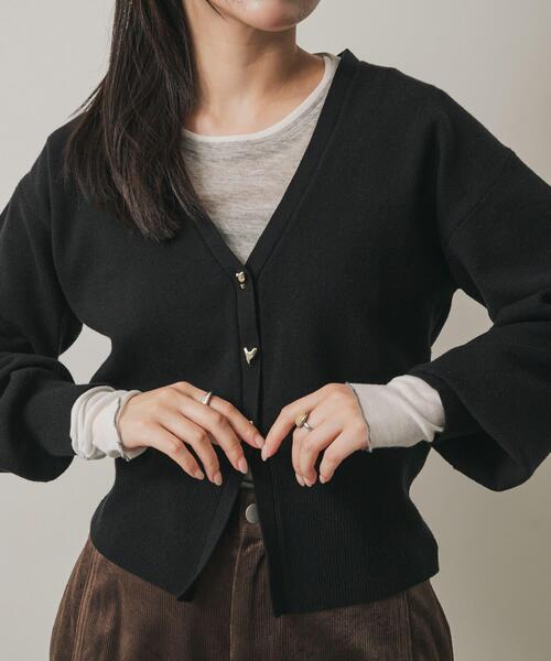ブラック Vネック カーディガン セール】ニュアンスボタンVネックカーディガン（カーディガン/ボレロ