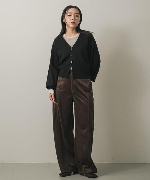 SENSE OF PLACE by URBAN RESEARCH（センスオブプレイスバイアーバンリサーチ）の「ニュアンスボタンVネックカーディガン（カーディガン/ボレロ・レディース・レッド/ブラック/アイボリー・ONE）」の9枚目の写真