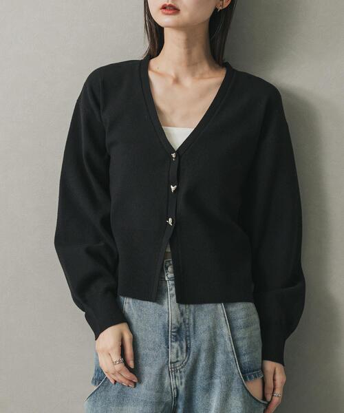 SENSE OF PLACE by URBAN RESEARCH（センスオブプレイスバイアーバンリサーチ）の「ニュアンスボタンVネックカーディガン（カーディガン/ボレロ・レディース・レッド/ブラック/アイボリー・ONE）」の10枚目の写真