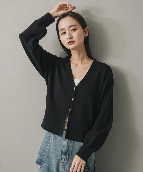 SENSE OF PLACE by URBAN RESEARCH（センスオブプレイスバイアーバンリサーチ）の「ニュアンスボタンVネックカーディガン（カーディガン/ボレロ・レディース・レッド/ブラック/アイボリー・ONE）」の11枚目の写真