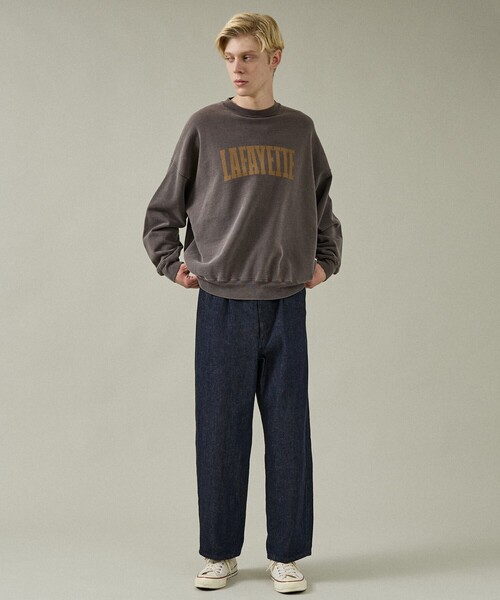 REMI RELIEF（レミレリーフ）の「【REMI RELIEF / レミレリーフ】別注 ロゴプリント スウェット / オーバーサイズ（Tシャツ/カットソー・メンズ・ブラウン/ブラック・M/L）」の3枚目の写真