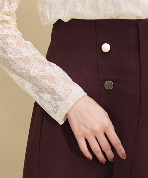 SWINGLE（スウィングル）の「ストレッチレースプルオーバー（Tシャツ/カットソー・レディース・ブラック/アイボリー・FREE）」の7枚目の写真